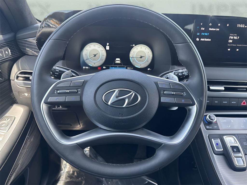 used 2025 Hyundai Palisade car, priced at $47,350