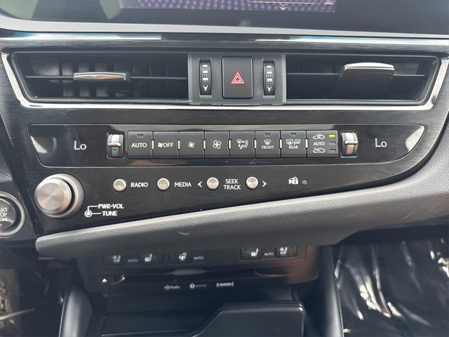 used 2022 Lexus ES 350 car, priced at $37,650
