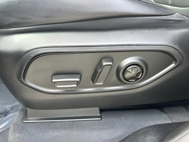 used 2023 Jeep Grand Cherokee L car, priced at $27,880