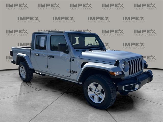 used 2023 Jeep Gladiator car, priced at $28,580