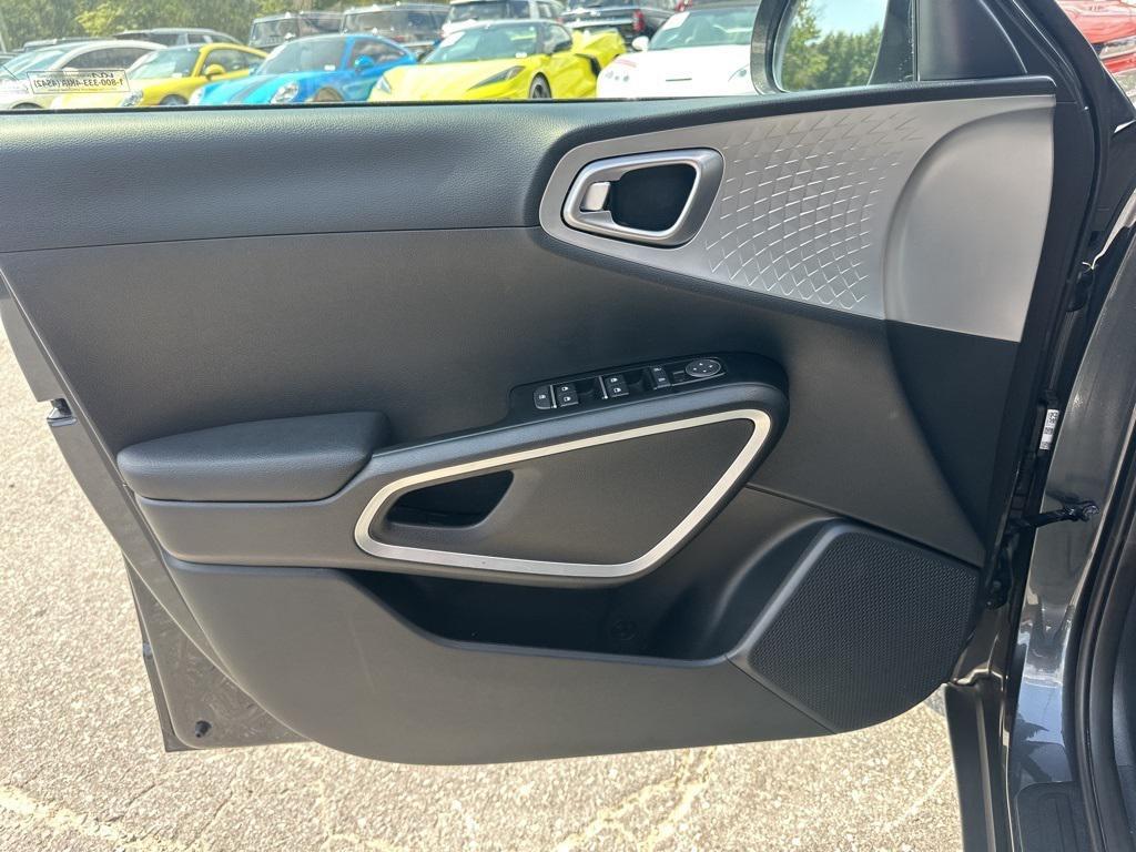 used 2024 Kia Soul car, priced at $17,990