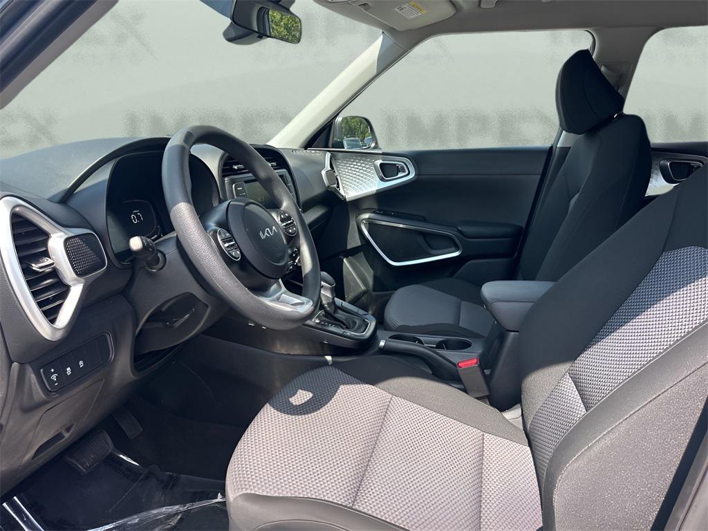 used 2024 Kia Soul car, priced at $17,990