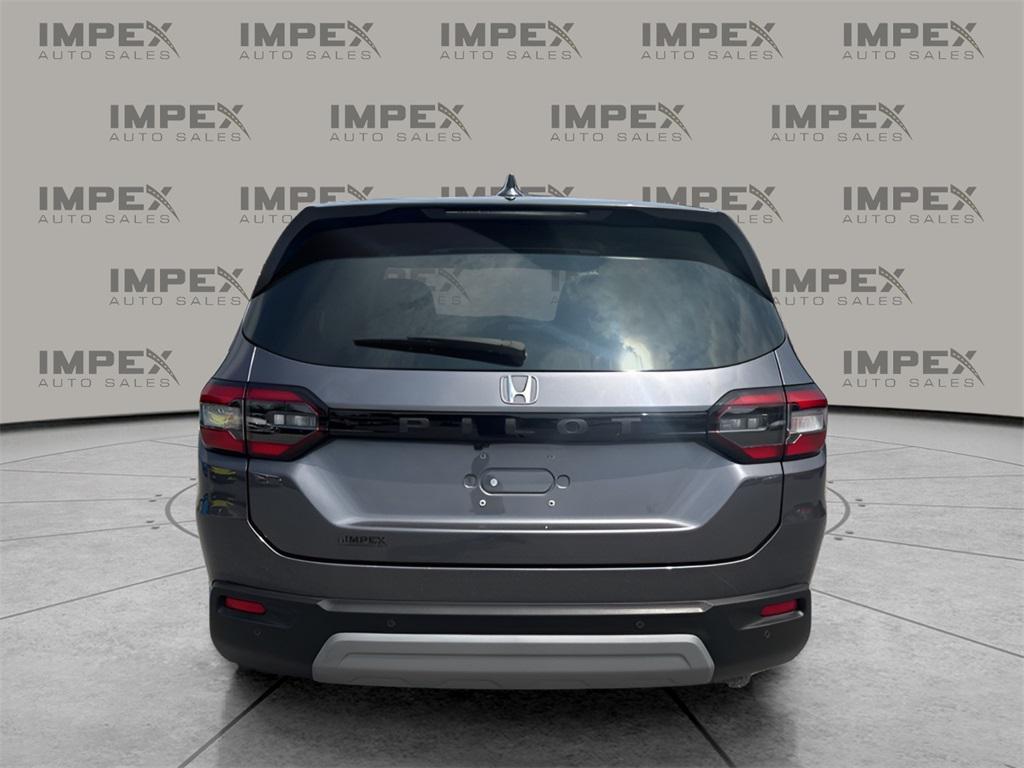 used 2024 Honda Pilot car, priced at $38,500