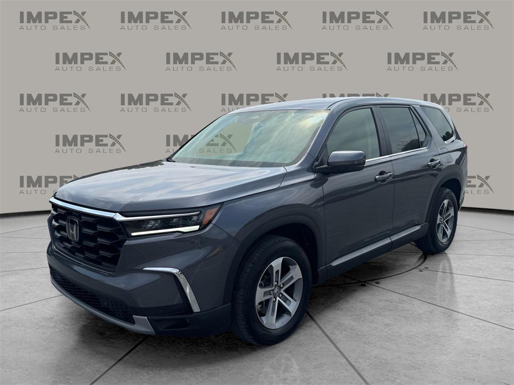 used 2024 Honda Pilot car, priced at $38,500
