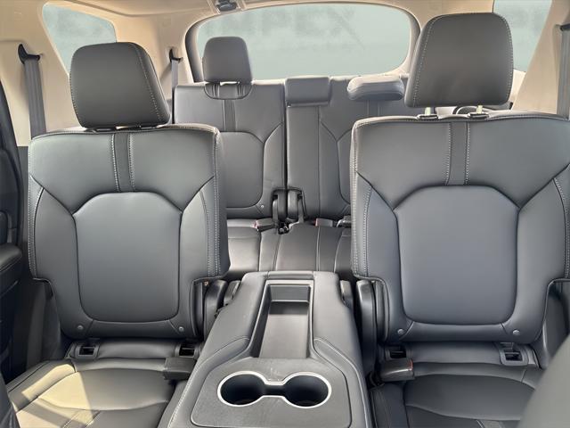used 2024 Honda Pilot car, priced at $39,980