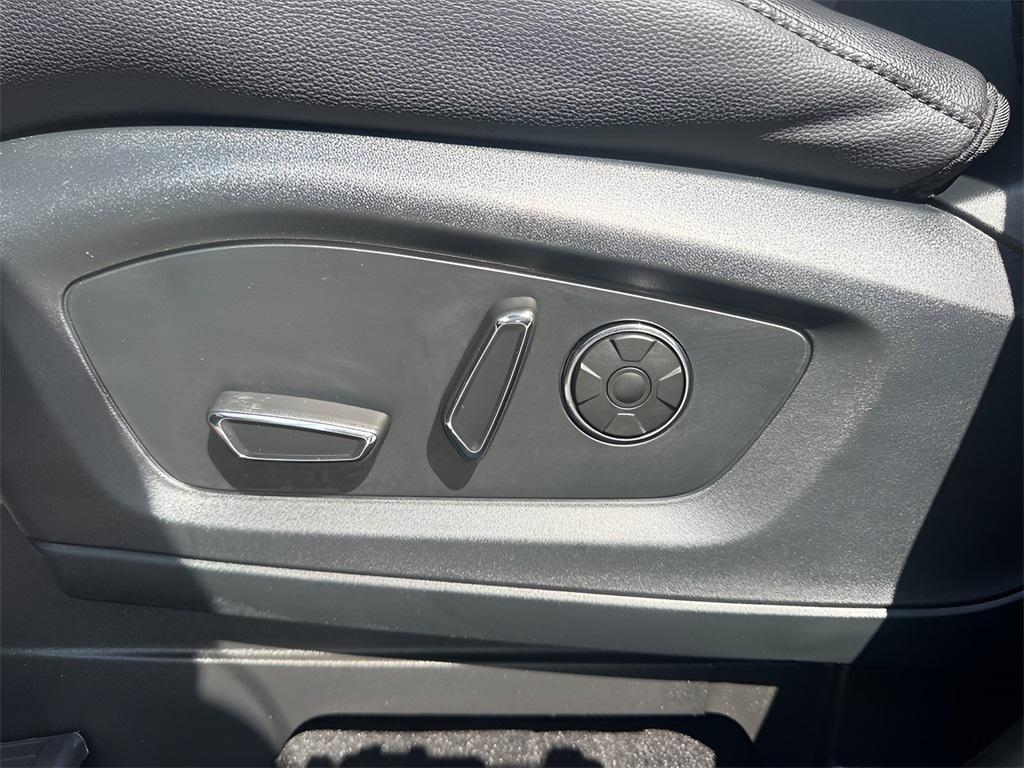 used 2020 Ford Explorer car, priced at $31,890