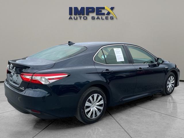 used 2019 Toyota Camry Hybrid car, priced at $17,500