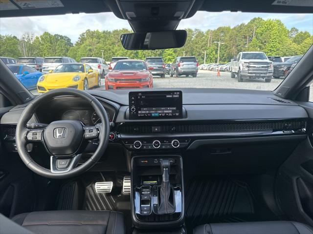 used 2025 Honda CR-V Hybrid car, priced at $37,450