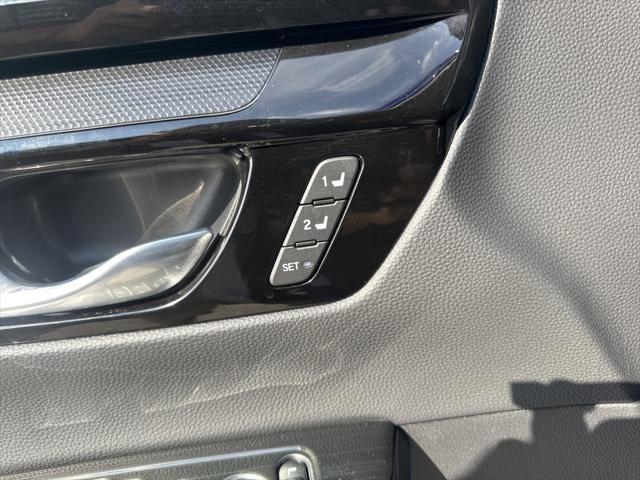 used 2025 Honda CR-V Hybrid car, priced at $37,450
