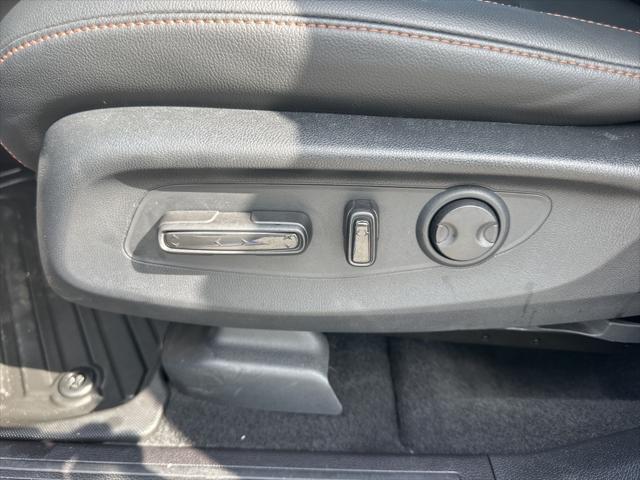 used 2025 Honda CR-V Hybrid car, priced at $37,450