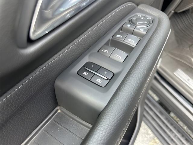 used 2023 GMC Yukon car, priced at $55,890
