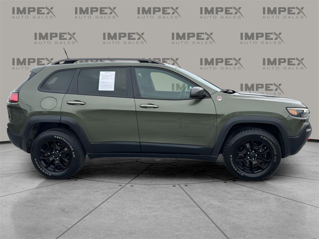 used 2019 Jeep Cherokee car