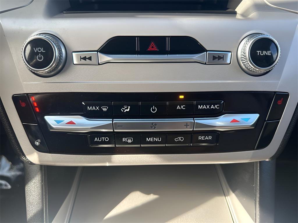 used 2024 Ford Explorer car, priced at $34,250