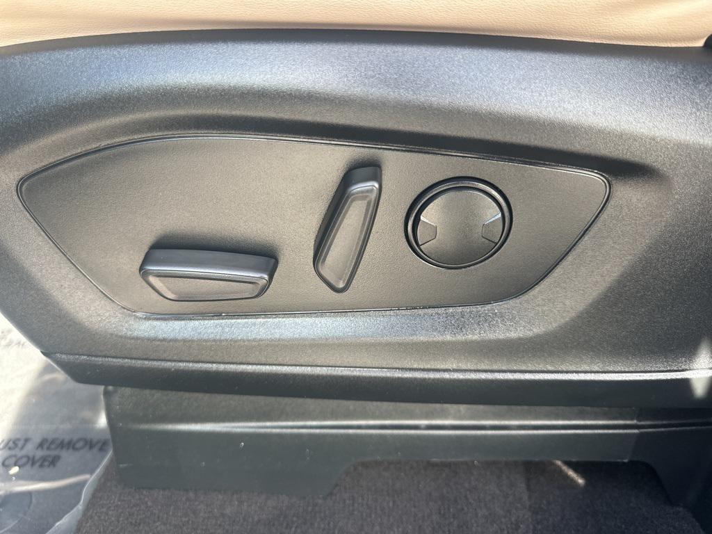 used 2024 Ford Explorer car, priced at $34,250