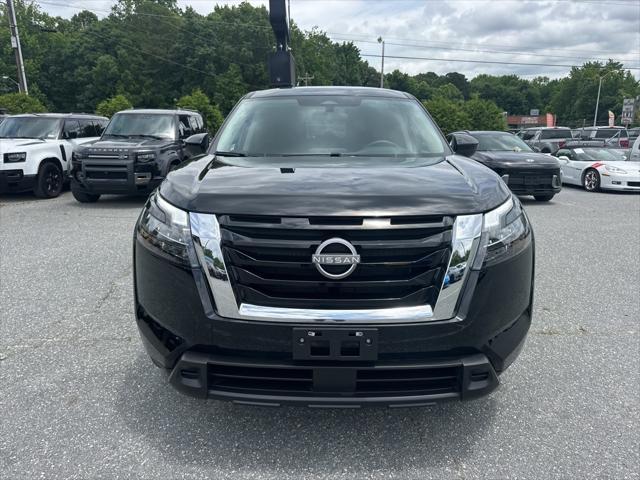 used 2024 Nissan Pathfinder car