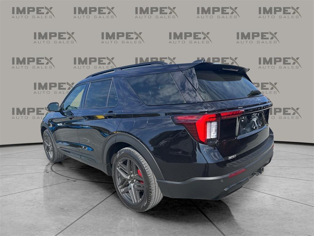 used 2025 Ford Explorer car, priced at $40,250