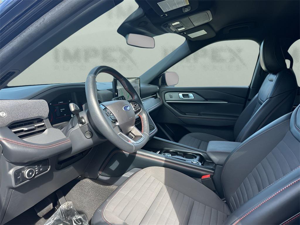used 2025 Ford Explorer car, priced at $40,250