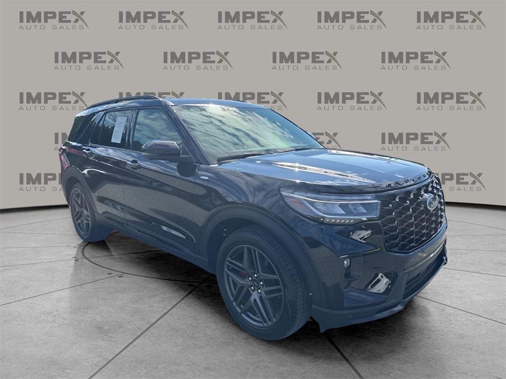 used 2025 Ford Explorer car, priced at $40,250