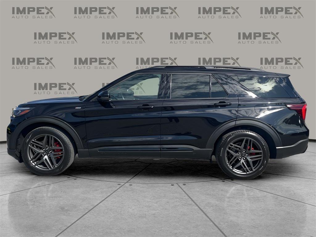 used 2025 Ford Explorer car, priced at $40,250