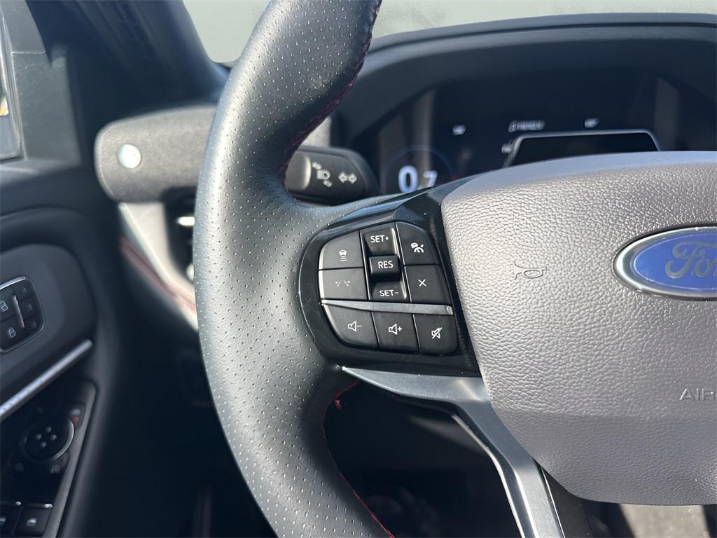 used 2025 Ford Explorer car, priced at $40,250