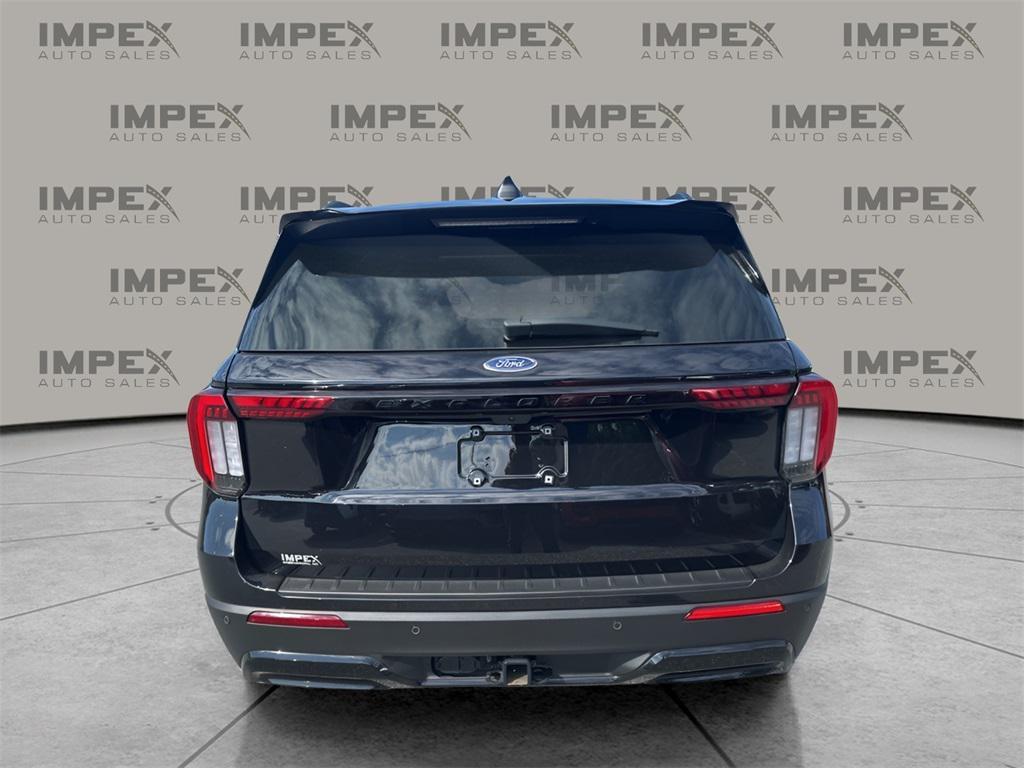 used 2025 Ford Explorer car, priced at $40,250