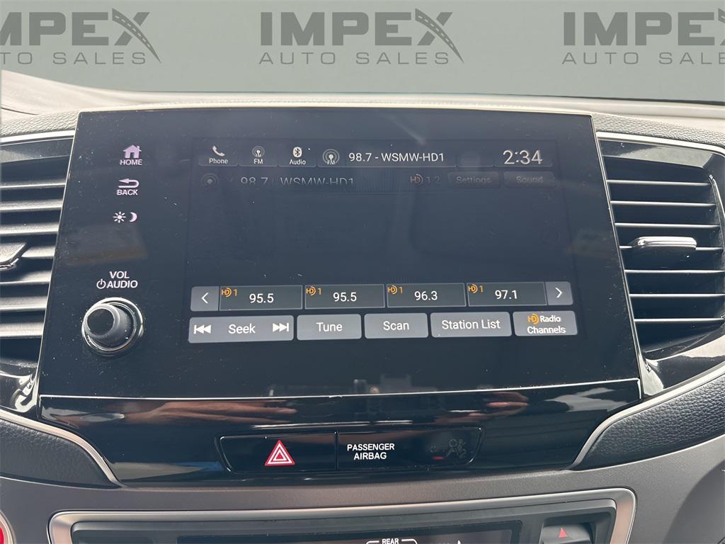 used 2022 Honda Pilot car, priced at $32,750