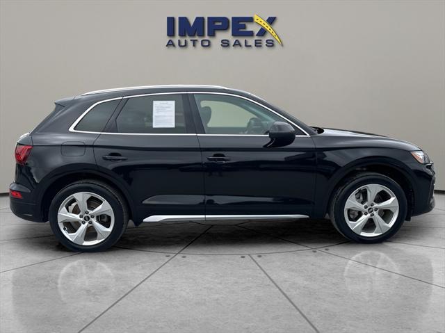 used 2021 Audi Q5 car, priced at $30,500