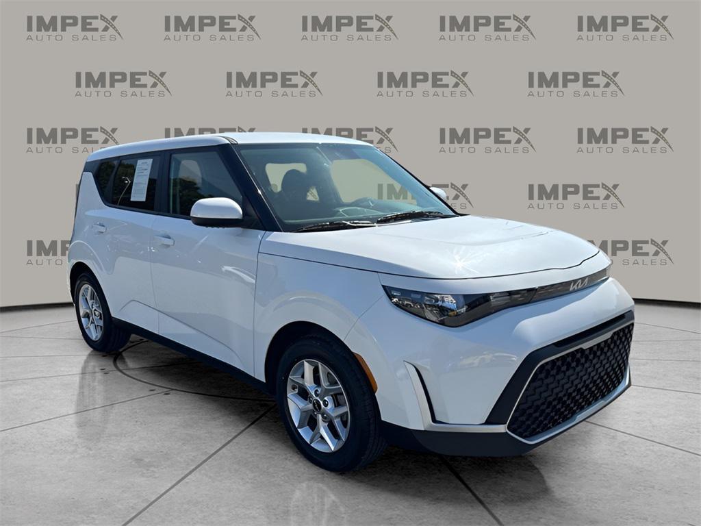 used 2024 Kia Soul car, priced at $18,150