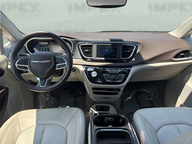 used 2020 Chrysler Pacifica car, priced at $16,450