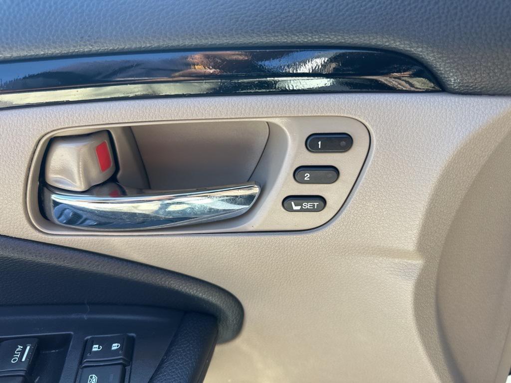 used 2022 Honda Pilot car, priced at $33,780