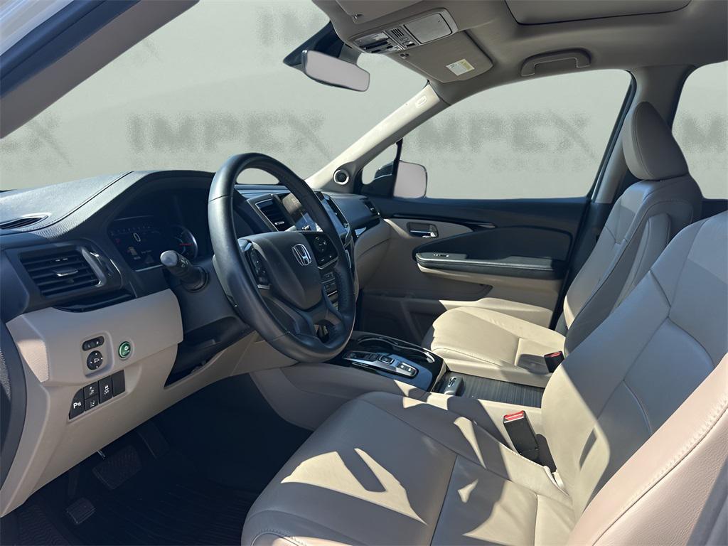 used 2022 Honda Pilot car, priced at $33,780