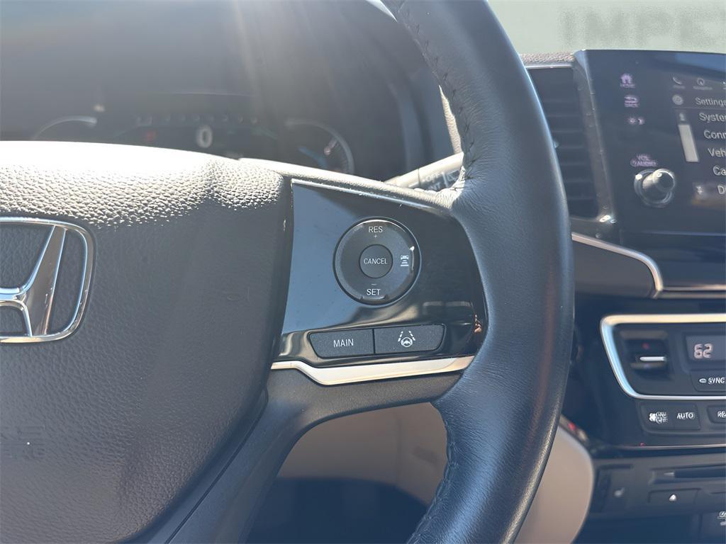 used 2022 Honda Pilot car, priced at $33,780