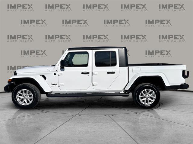 used 2023 Jeep Gladiator car, priced at $28,480