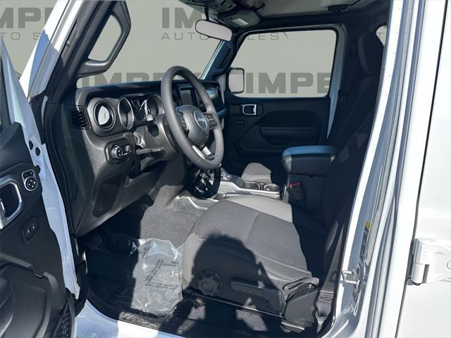 used 2023 Jeep Gladiator car, priced at $28,480