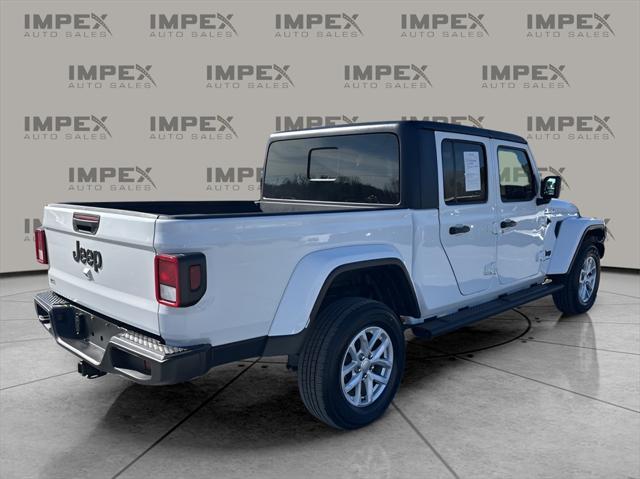 used 2023 Jeep Gladiator car, priced at $28,480