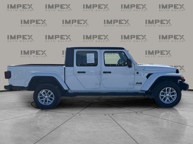 used 2023 Jeep Gladiator car, priced at $28,480