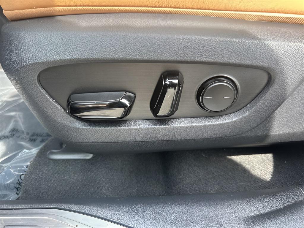 used 2024 Lexus NX 250 car, priced at $35,950