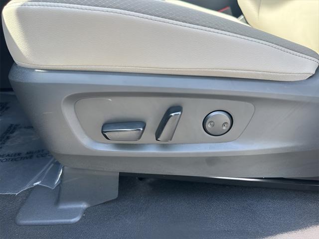 used 2024 Nissan Pathfinder car, priced at $39,980