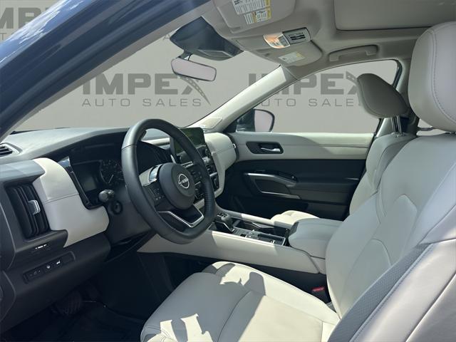 used 2024 Nissan Pathfinder car, priced at $39,980