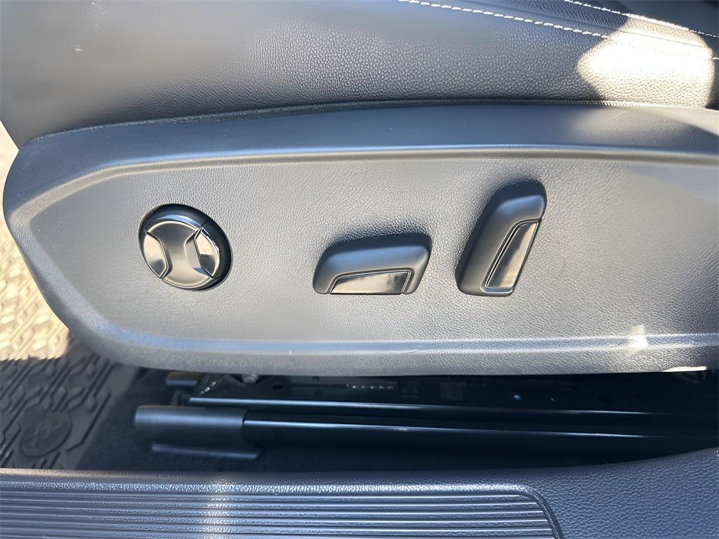 used 2021 Volkswagen Jetta car, priced at $15,250