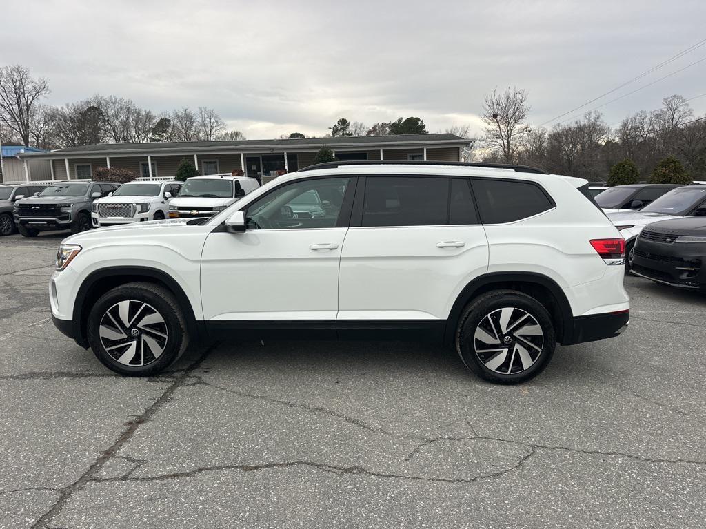 used 2025 Volkswagen Atlas car, priced at $33,250