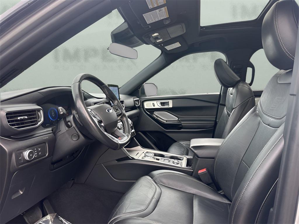 used 2022 Ford Explorer car, priced at $35,995