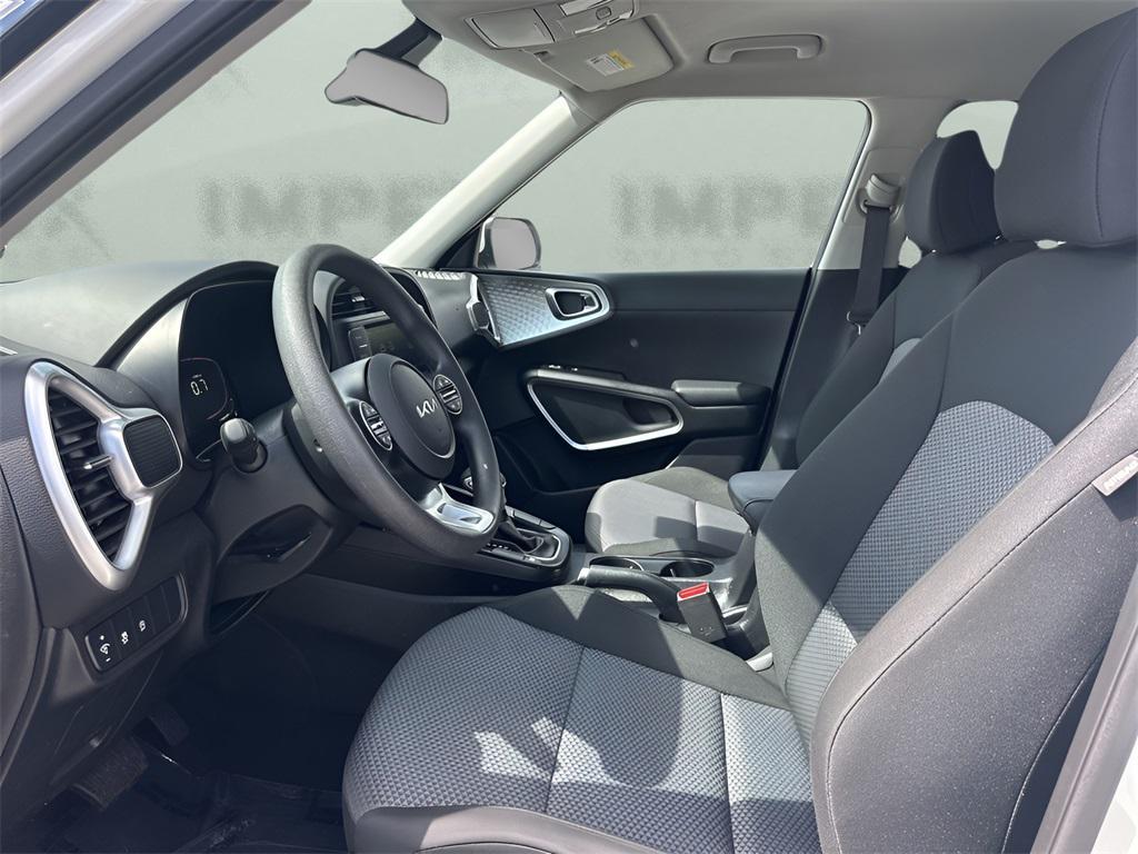 used 2024 Kia Soul car, priced at $17,990
