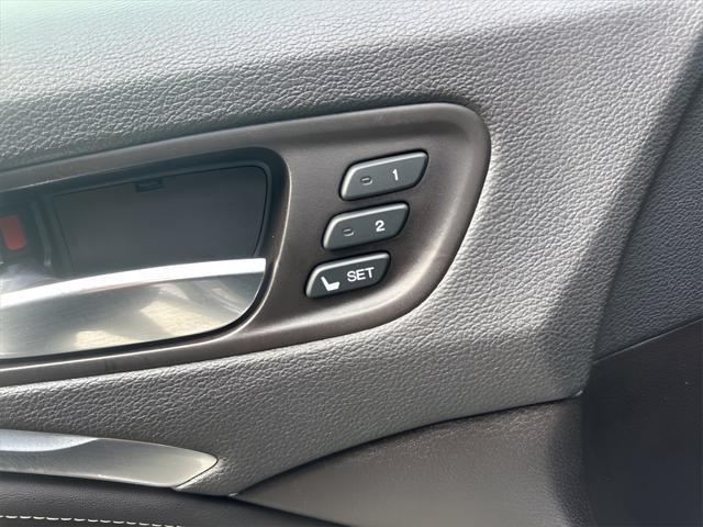 used 2019 Acura MDX car, priced at $26,880