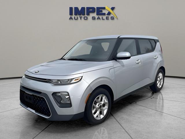 used 2021 Kia Soul car, priced at $15,700