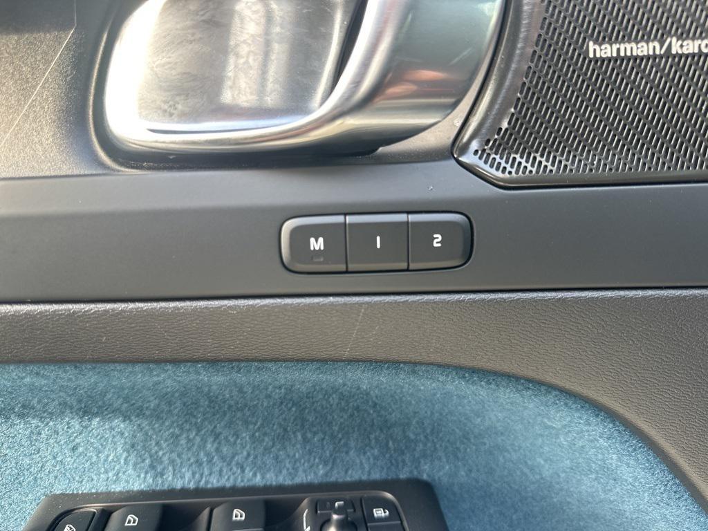 used 2023 Volvo C40 Recharge Pure Electric car, priced at $29,995