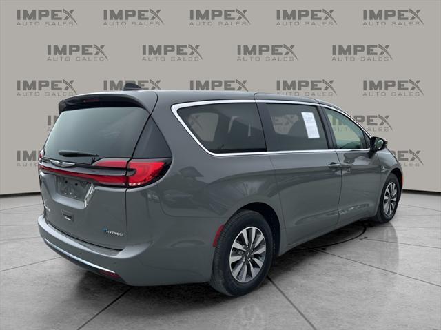 used 2023 Chrysler Pacifica Hybrid car, priced at $24,990