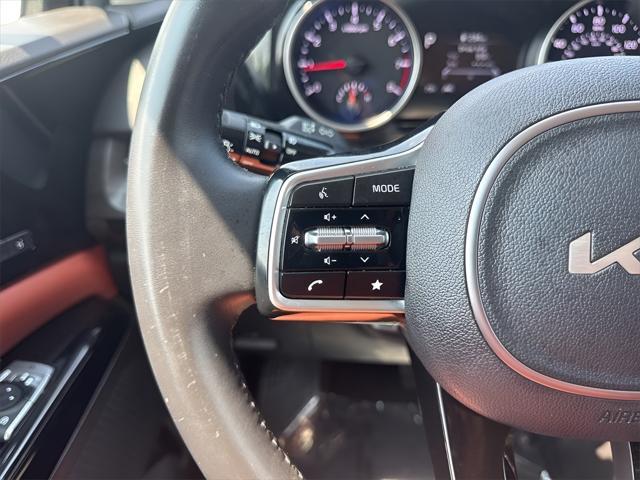 used 2022 Kia Carnival car, priced at $36,280