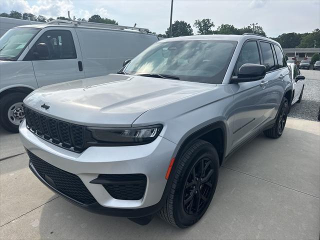 used 2024 Jeep Grand Cherokee car