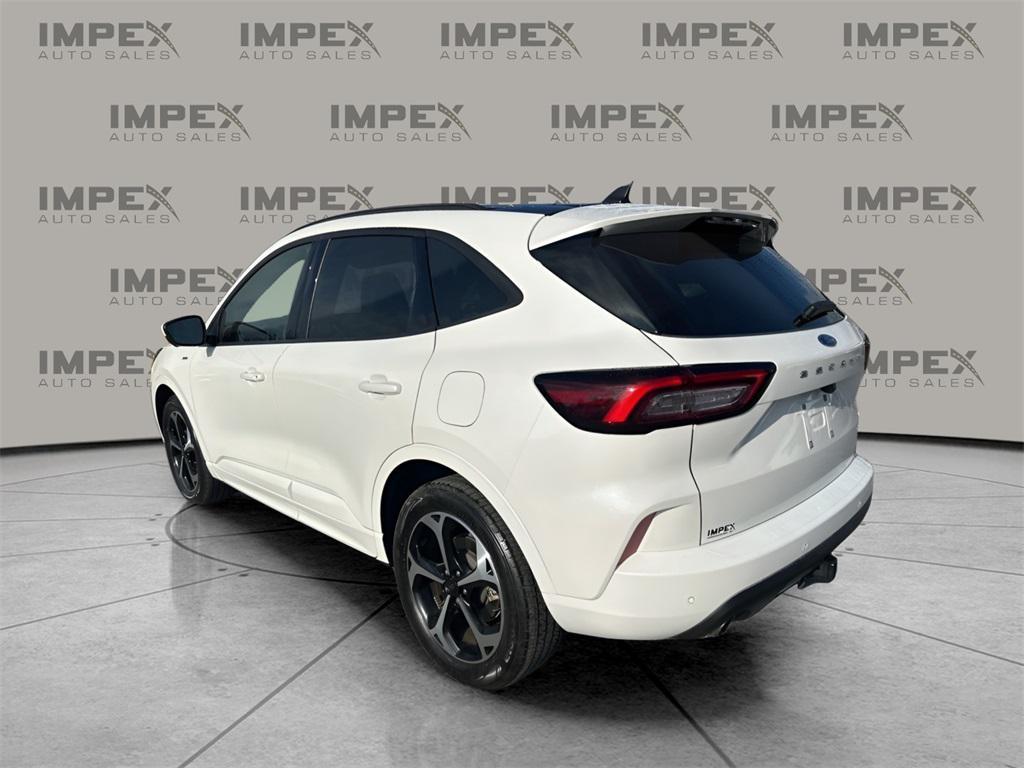 used 2023 Ford Escape car, priced at $21,850
